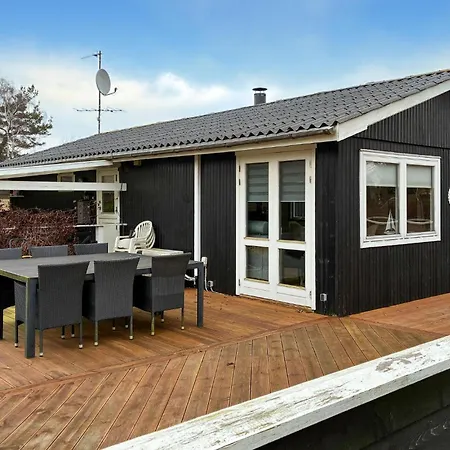 Holiday home Gorgeous In Vaeggerlose With Wifi